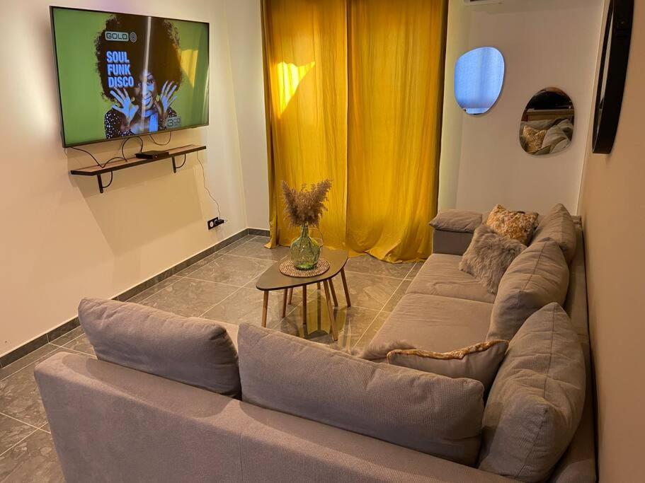 Maison Avec Jacuzzi Оранж Екстер'єр фото